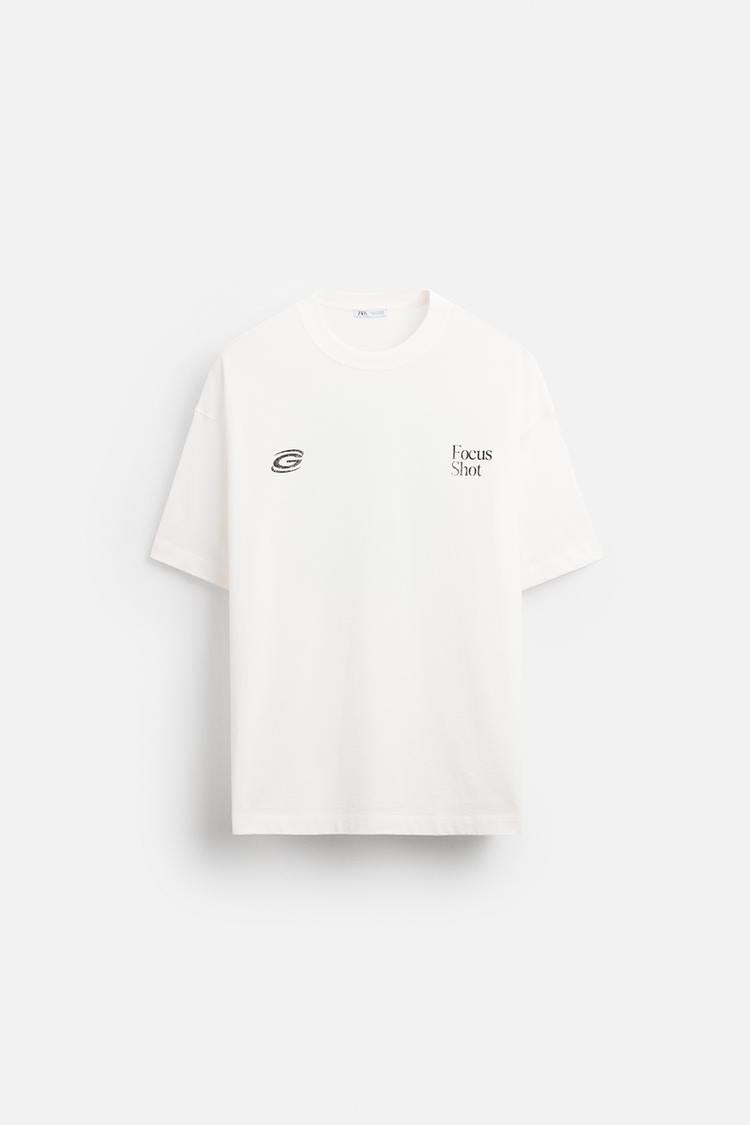 Focus shot tee